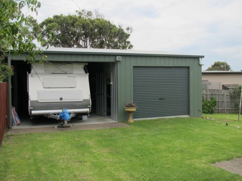 453 Lake Tyers Beach Road, Lake Tyers Beach VIC 3909