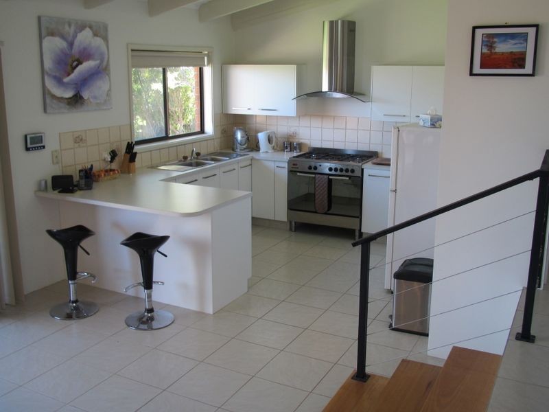 55 Nautilus Way, Lakes Entrance VIC 3909