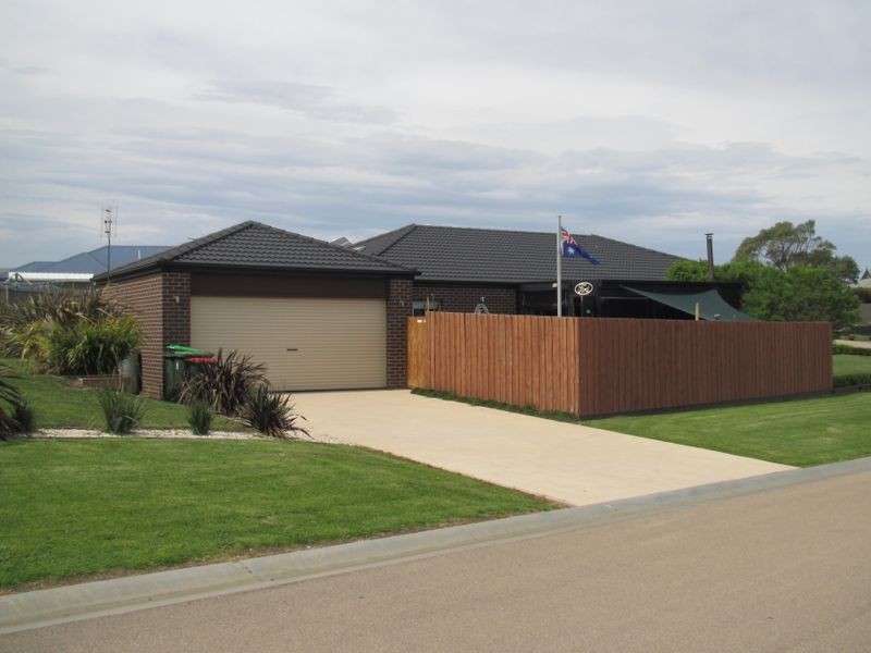 32 McCue Road, Kalimna VIC 3909