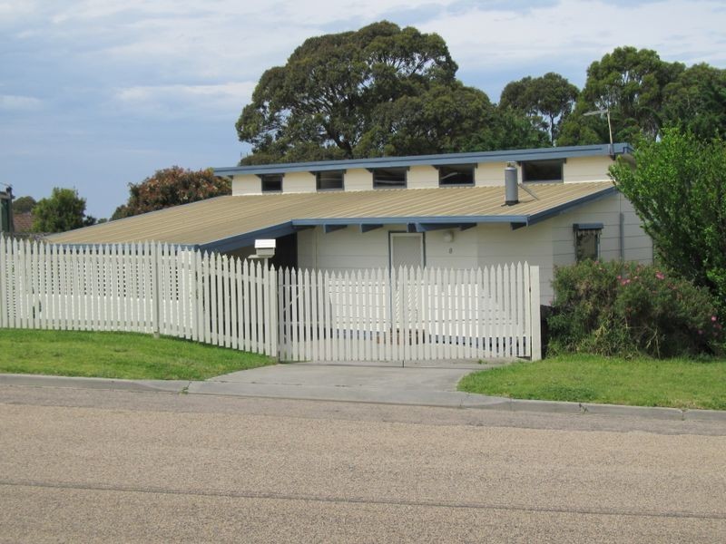 8 Archer Court, Lakes Entrance VIC 3909