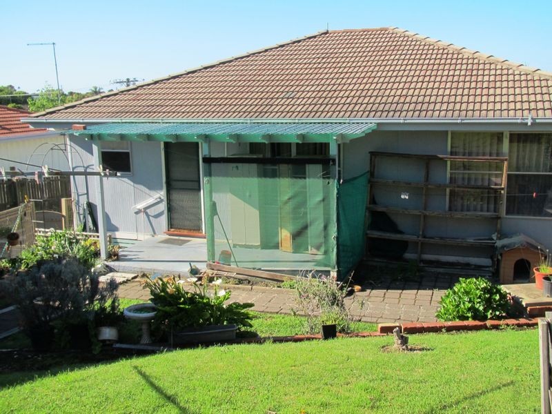 28 Bogong Street, Lakes Entrance VIC 3909