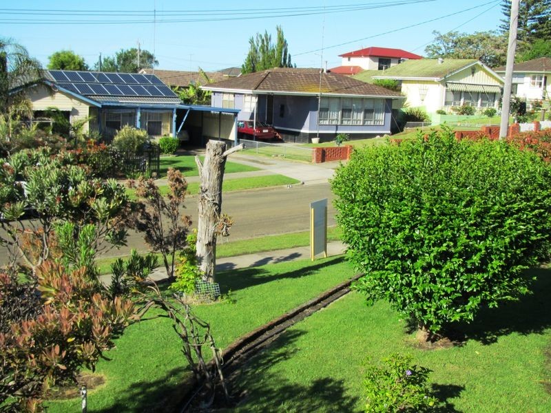 28 Bogong Street, Lakes Entrance VIC 3909