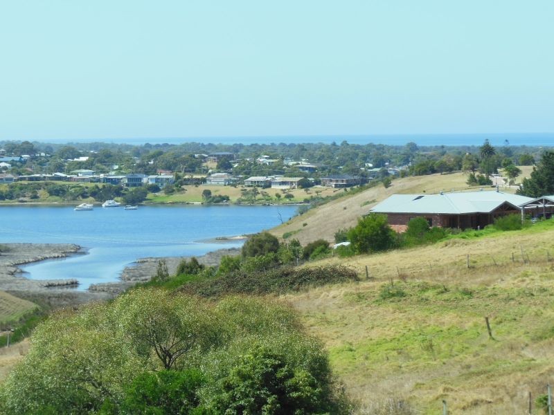 135 Albatross Road, Kalimna VIC 3909