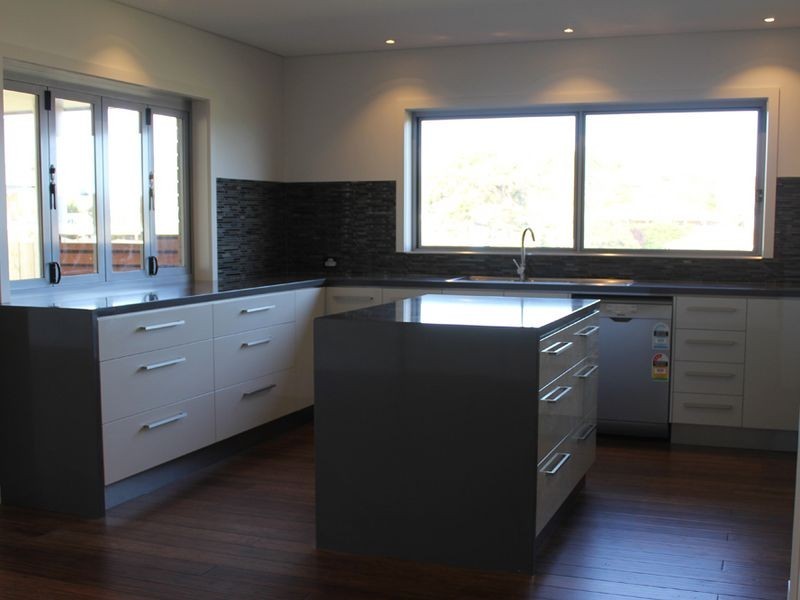 10 Lawson Drive, Lakes Entrance VIC 3909