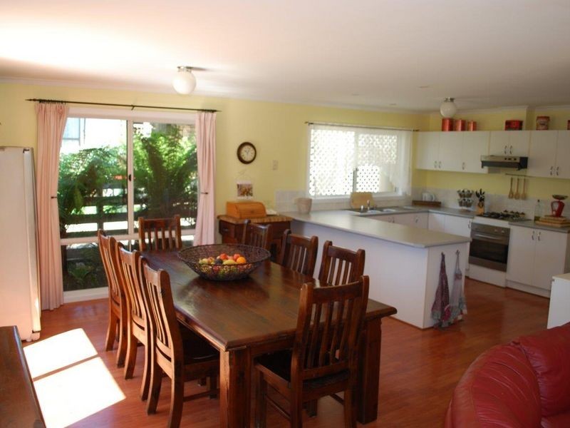 27 Flounder Road, Lake Tyers Beach VIC 3909