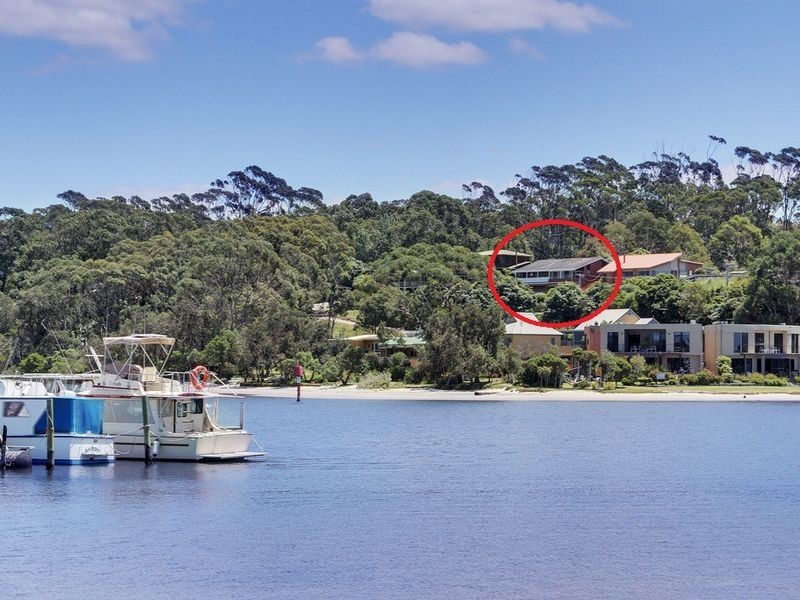 5 Clara Street, Lakes Entrance VIC 3909
