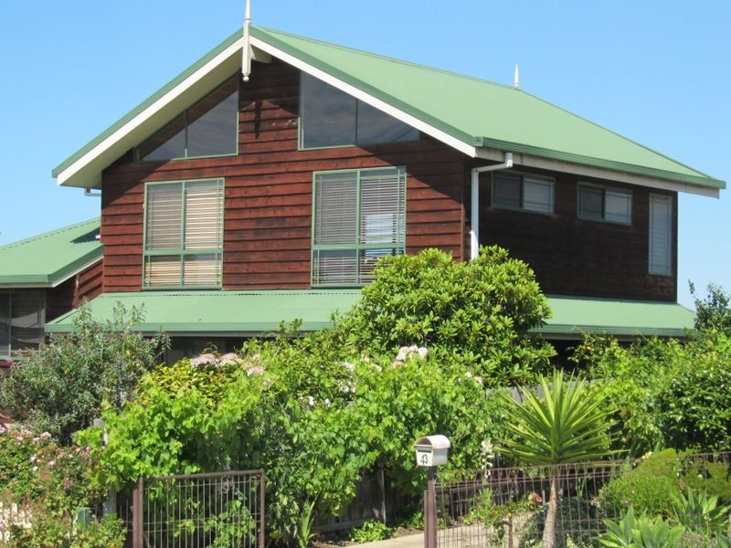 41 McCullough Street, Lakes Entrance VIC 3909