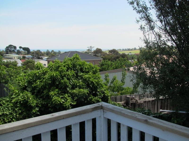 47 McCullough Street, Lakes Entrance VIC 3909