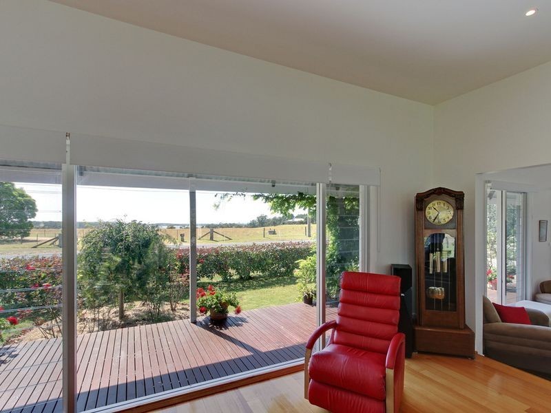 115 Mill Point Road, Lakes Entrance VIC 3909
