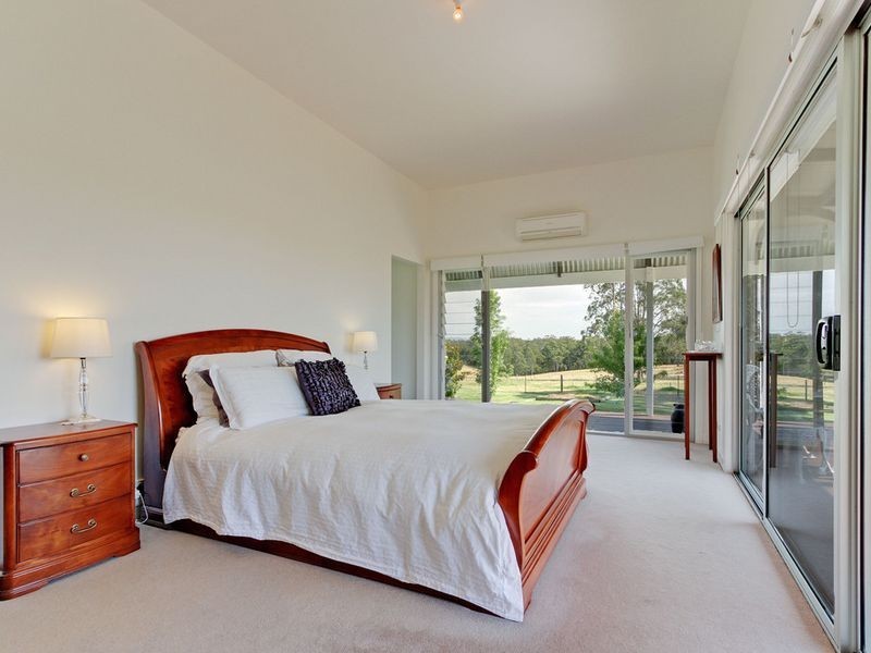 115 Mill Point Road, Lakes Entrance VIC 3909