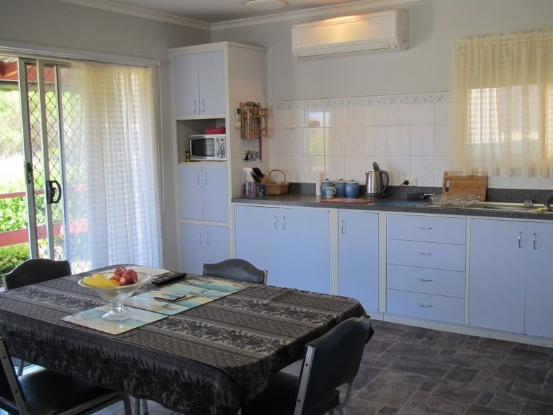 26 Panoramic Drive, Lakes Entrance VIC 3909