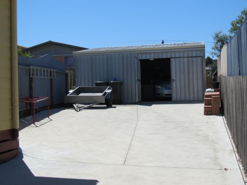 26 Panoramic Drive, Lakes Entrance VIC 3909