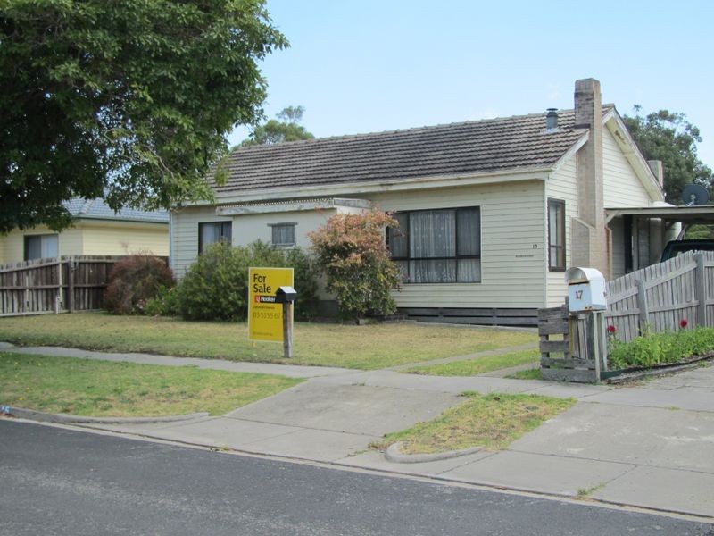 15 Jefferson Avenue, Lakes Entrance VIC 3909