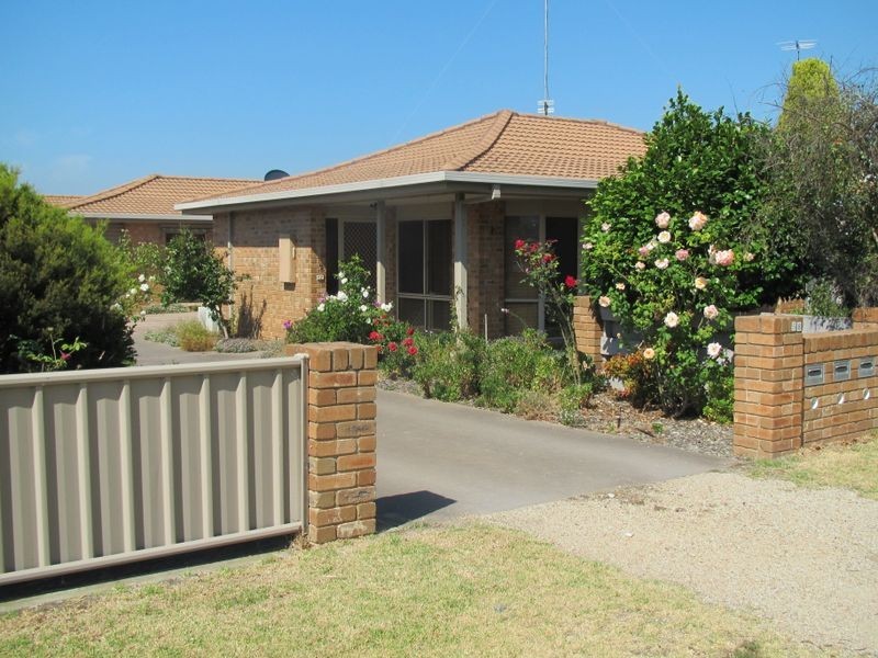 1/58 Coates Road, Lakes Entrance VIC 3909