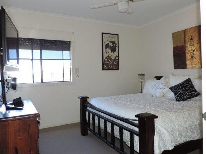7/83 Esplanade, Lakes Entrance VIC 3909