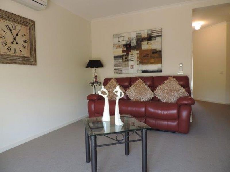 7/83 Esplanade, Lakes Entrance VIC 3909