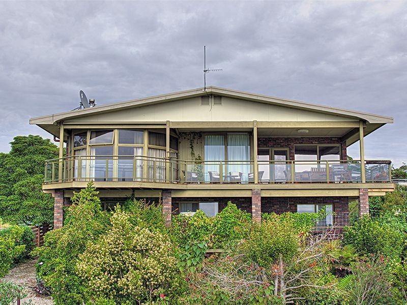 12 Mirrabooka Road, Mallacoota VIC 3892