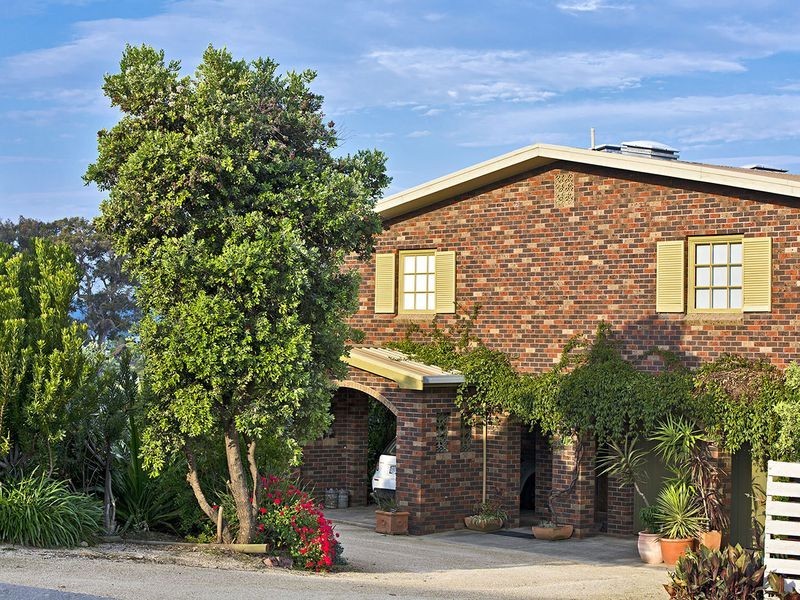 12 Mirrabooka Road, Mallacoota VIC 3892