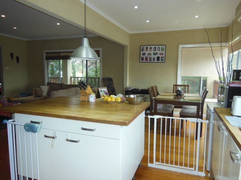 17 Worcester Street, Lakes Entrance VIC 3909