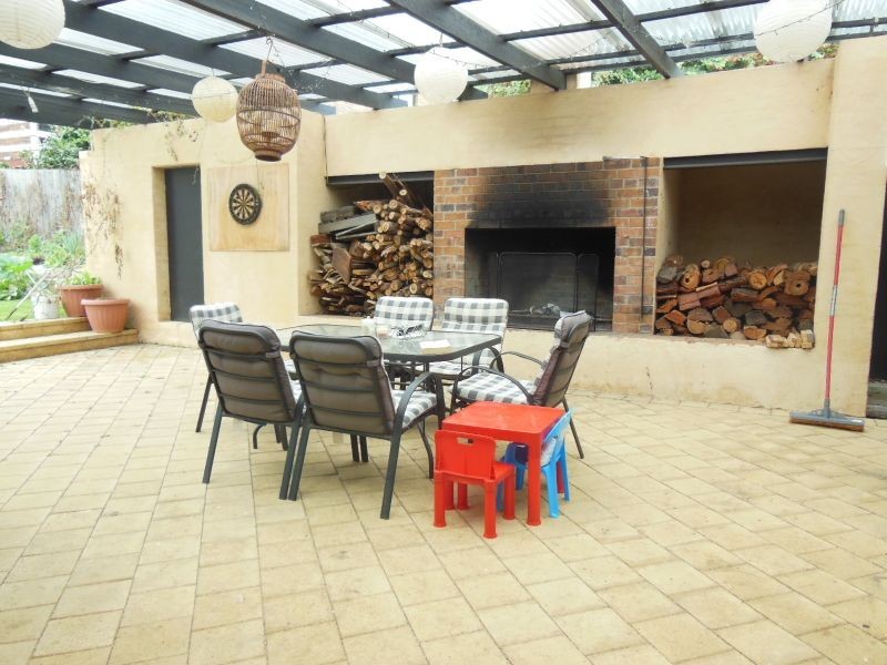 17 Worcester Street, Lakes Entrance VIC 3909