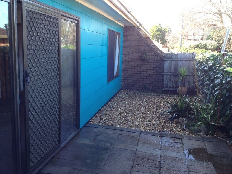 2/14 Middle Street, Lakes Entrance VIC 3909