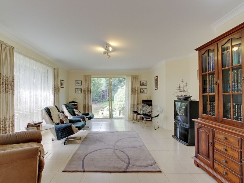 9 The Balcony, Lakes Entrance VIC 3909
