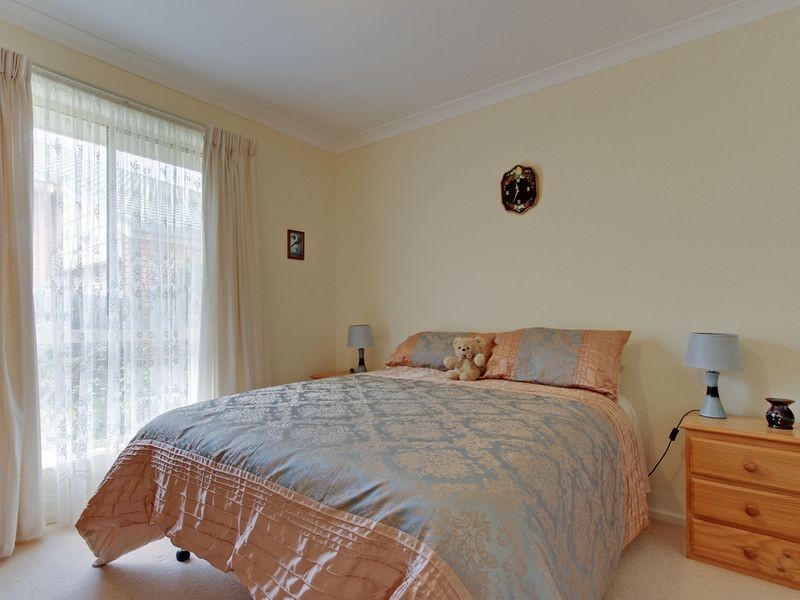 9 The Balcony, Lakes Entrance VIC 3909