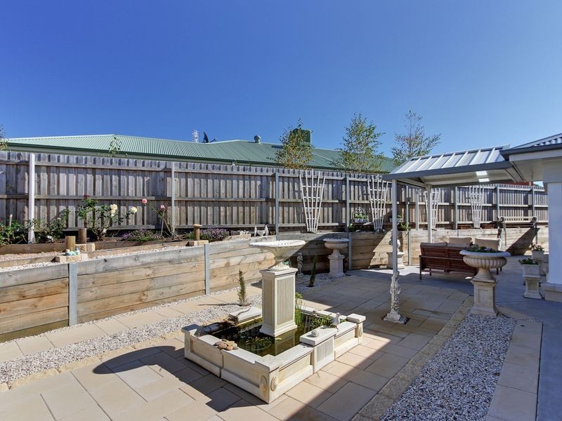 8 Wonga Court, Lakes Entrance VIC 3909