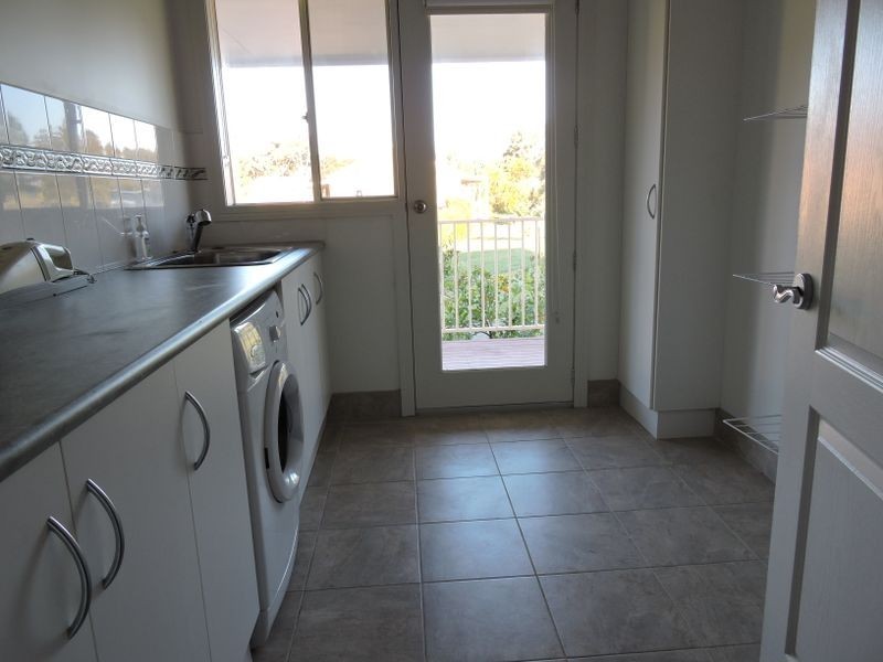 30 Tranquil Court, Lakes Entrance VIC 3909