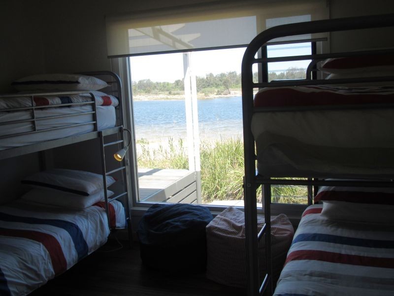 18 Middle Street, Lakes Entrance VIC 3909