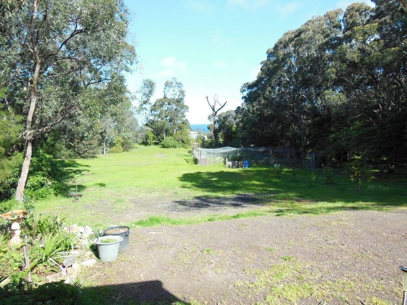 44 Beveridges Road, Lakes Entrance VIC 3909