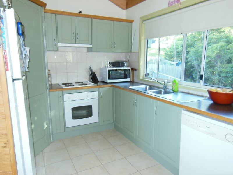 8 McRae Street, Lakes Entrance VIC 3909