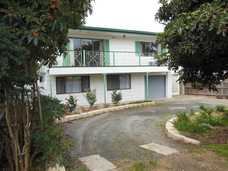 7 Sandbar Drive, Lakes Entrance VIC 3909