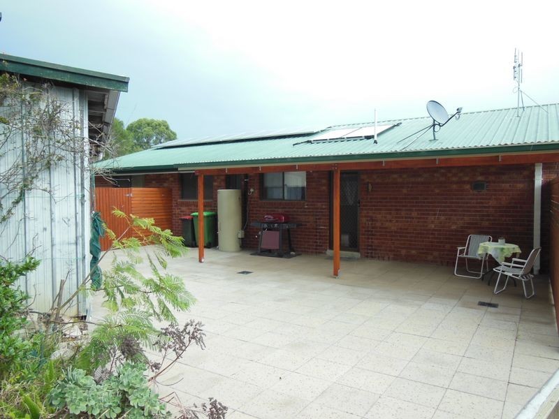 15 Ocean Court, Lakes Entrance VIC 3909