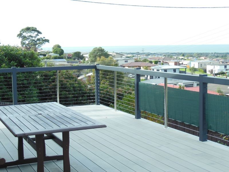 24 Abalone Avenue, Lakes Entrance VIC 3909