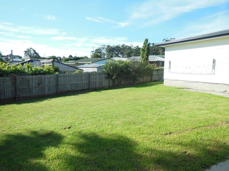 5 Hill Court, Lakes Entrance VIC 3909