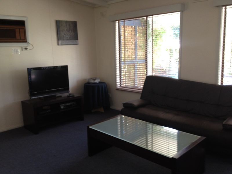 10/64 Robertsons Road, Kalimna VIC 3909