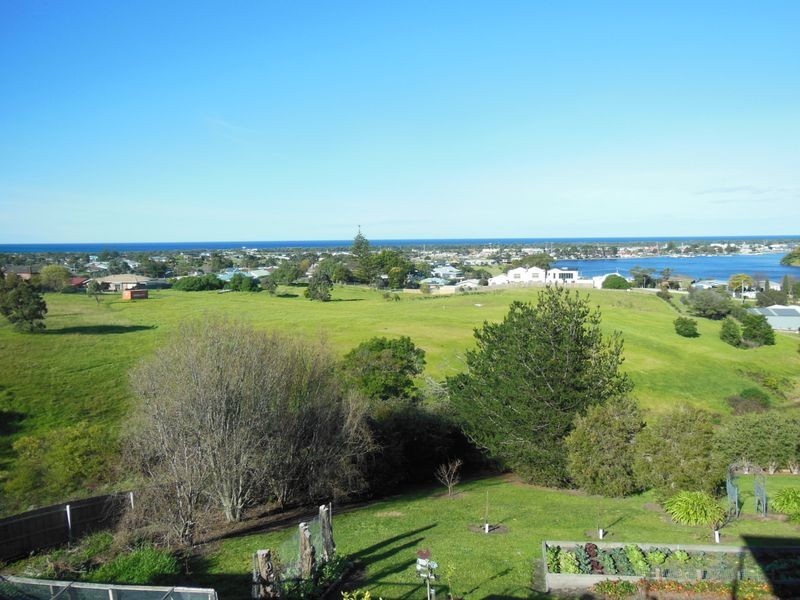 71 O’Neills Road, Lakes Entrance VIC 3909