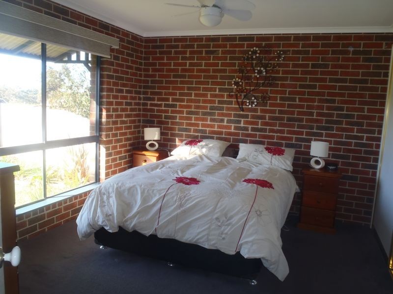 86 Albatross Road, Kalimna VIC 3909