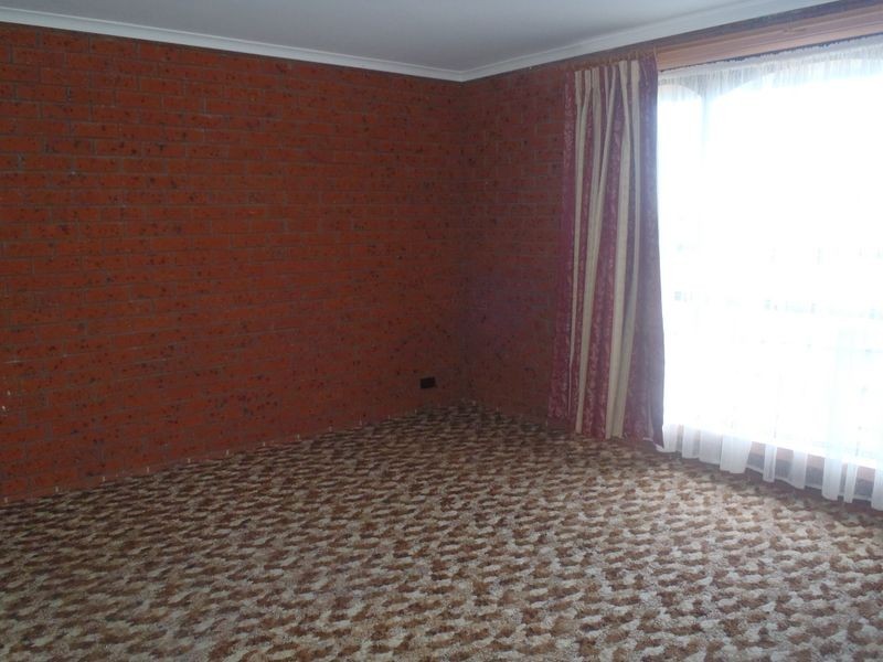 1 & 2/67 Lake Bunga Beach Road, Lakes Entrance VIC 3909