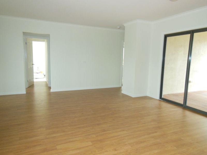 2 Abalone Avenue, Lakes Entrance VIC 3909