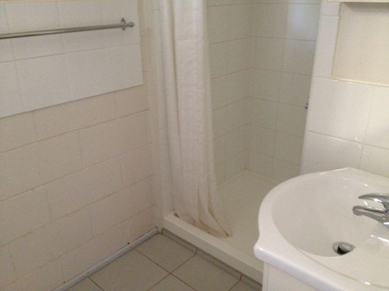 2/64 Robertsons Road, Kalimna VIC 3909