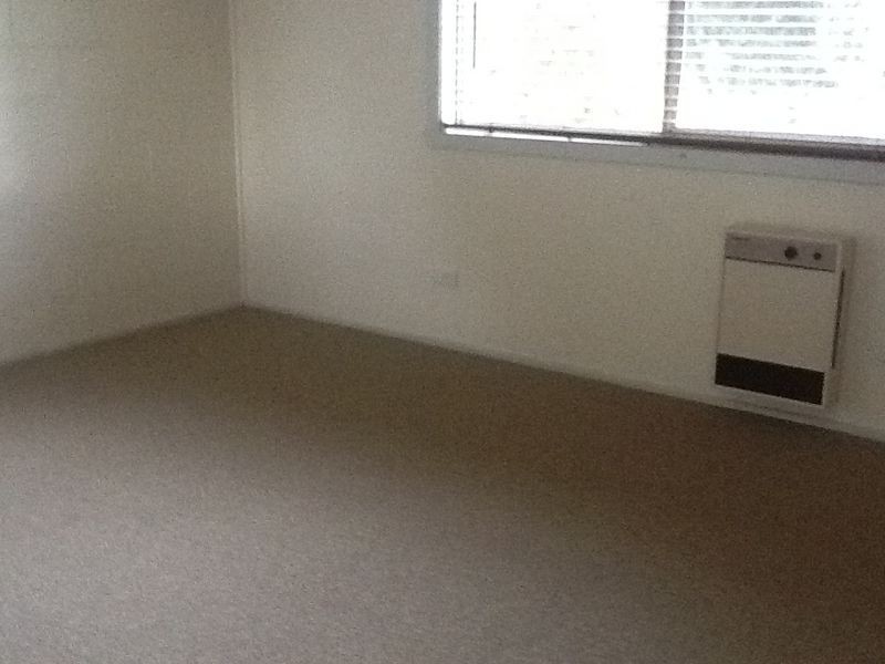 2/64 Robertsons Road, Kalimna VIC 3909