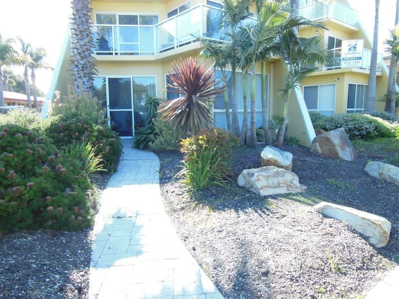 1/641 Esplanade, Lakes Entrance VIC 3909