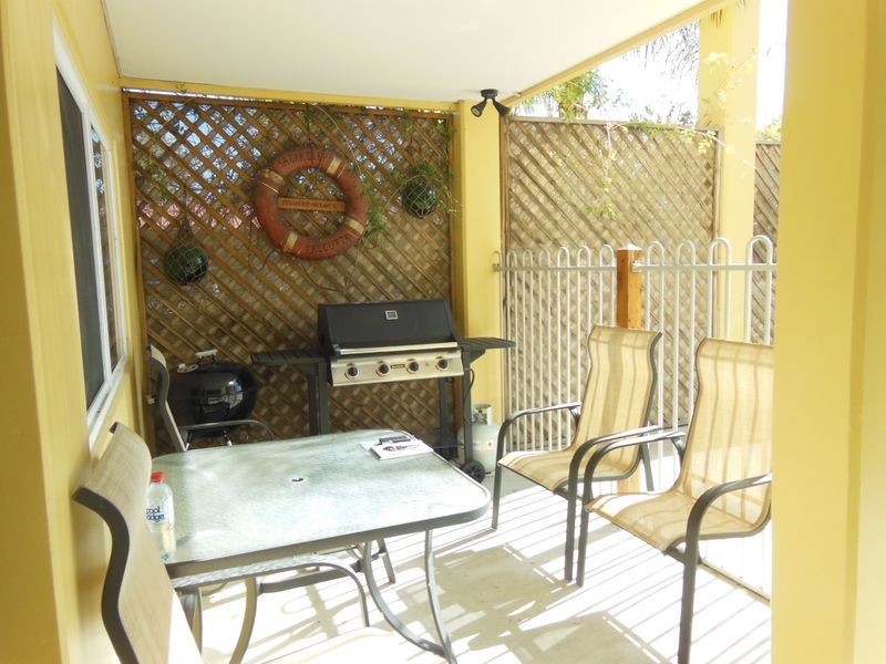 1/641 Esplanade, Lakes Entrance VIC 3909