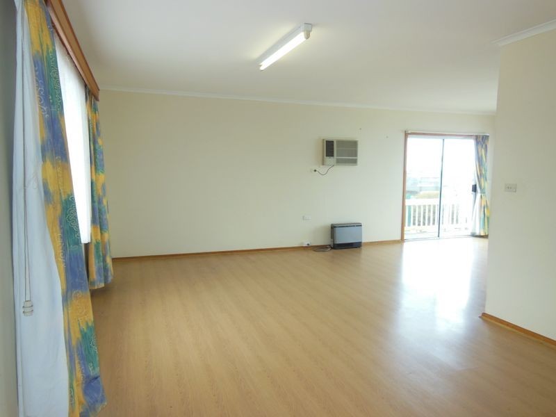 14 Grandview Road, Lakes Entrance VIC 3909