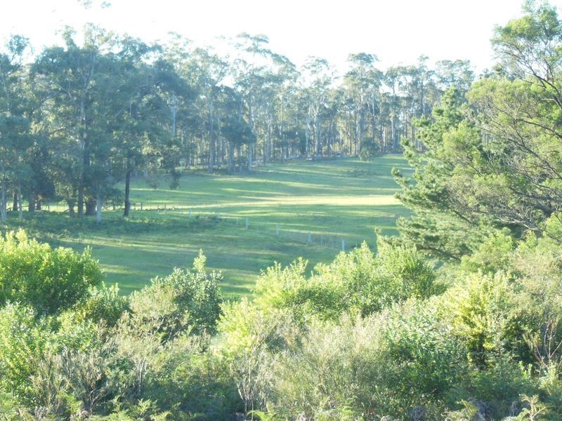 78 Country Club Drive, Lakes Entrance VIC 3909