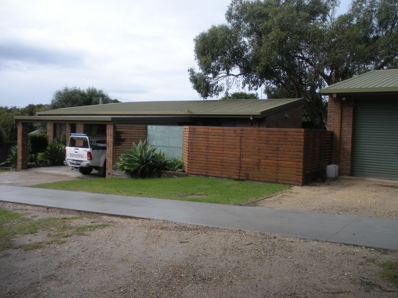 546-548 Lake Tyers Beach Road, Lake Tyers Beach VIC 3909