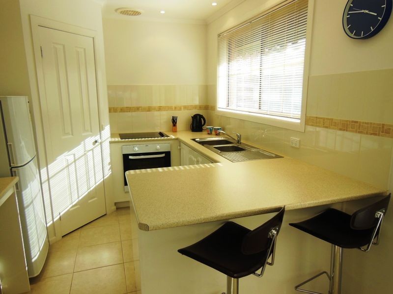 4/5 Orme Street, Lakes Entrance VIC 3909