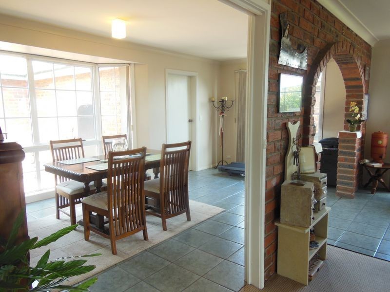 16 Davernport Drive, Lake Tyers Beach VIC 3909